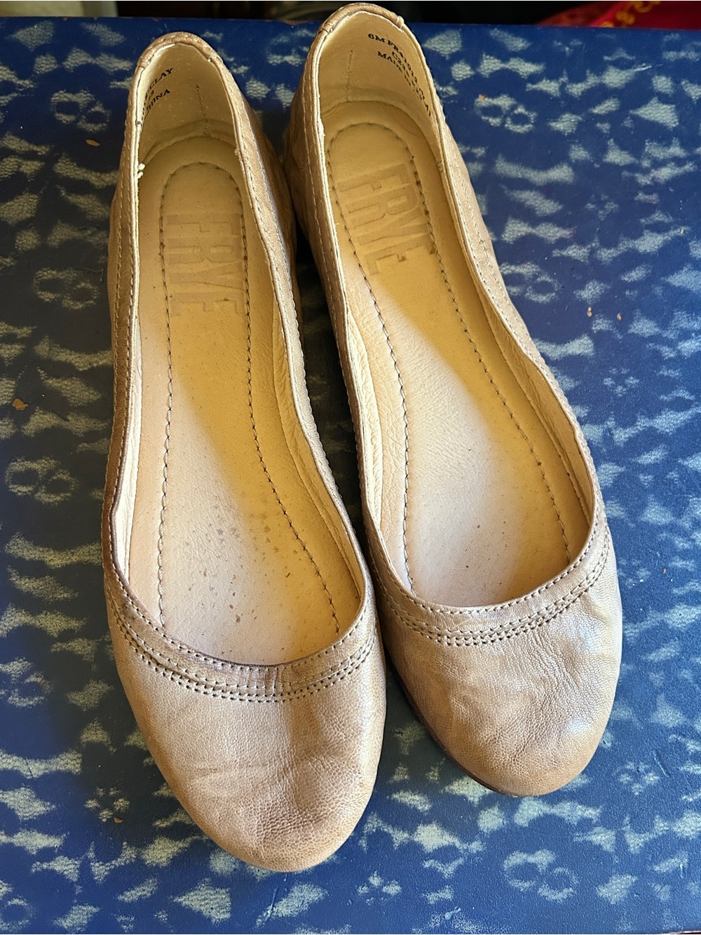 Frye Carson Round Toe Leather Ballet Flats Size 6